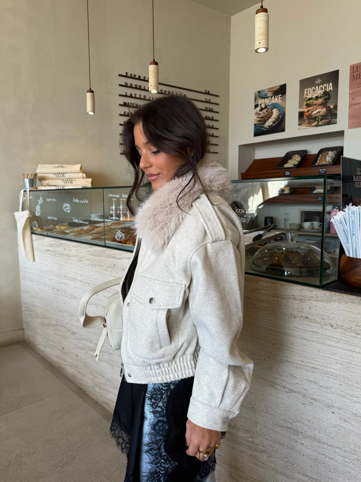 Chaqueta Siena Beige con Cuello de Pelo™