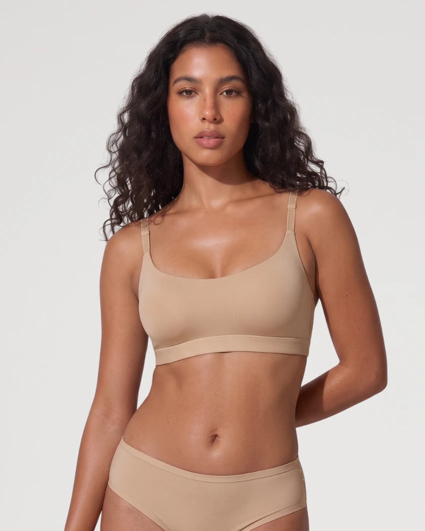 Bralette Sin Costuras Sin Relleno con Escote Redondo - Aura Barcelona
