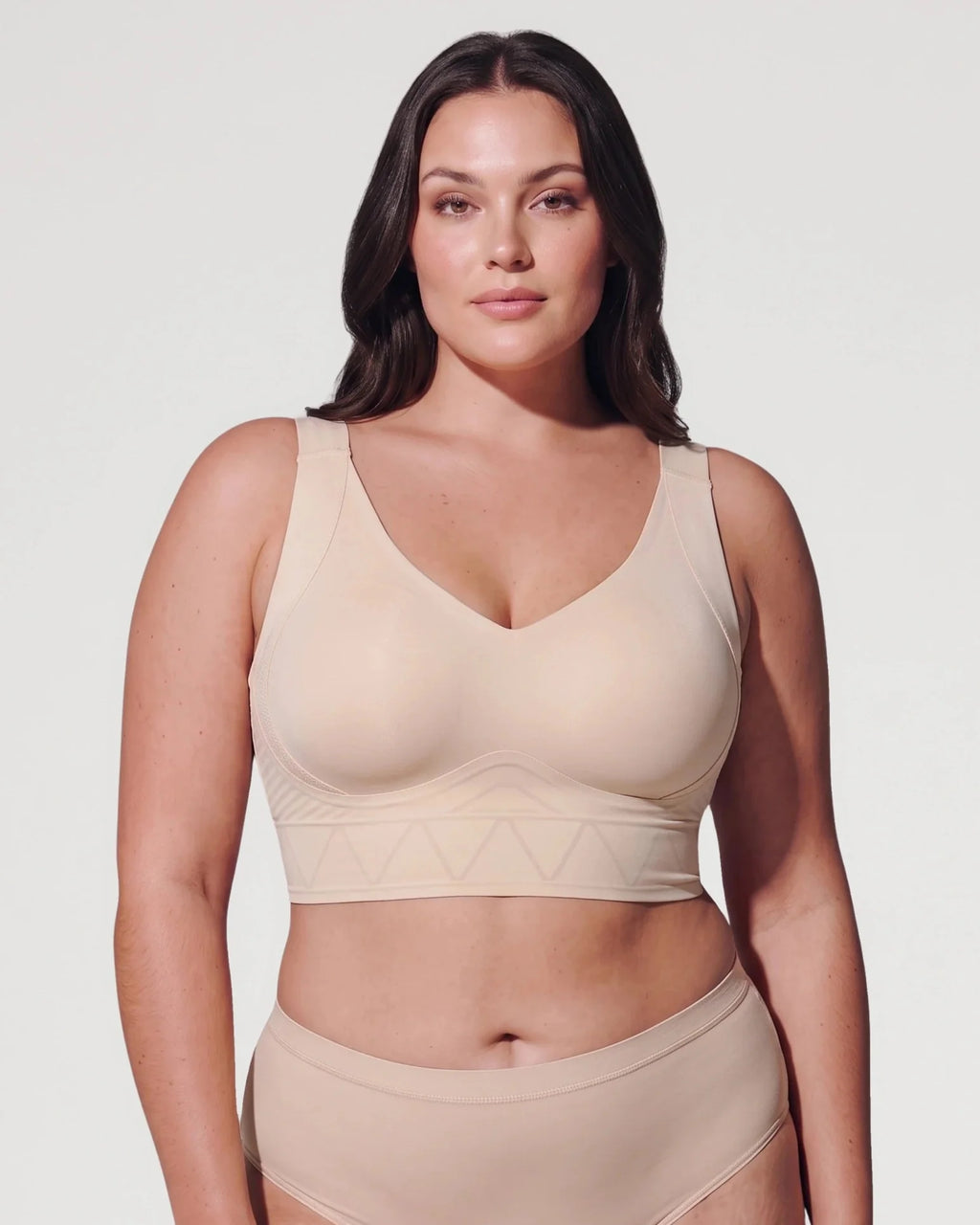 Sujetador Talla Grande de Cobertura Completa Push-Up Sin Aros - Aura Barcelona