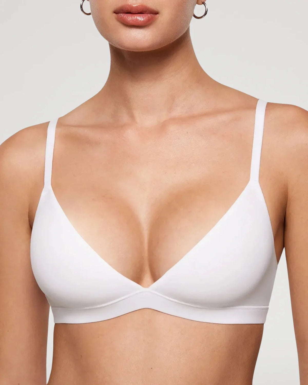 Bralette Diario Escotado Sin Aros y Sin Relleno - Aura Barcelona
