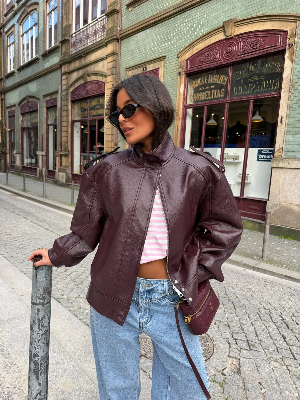 Chaqueta Valeria Estructurada Burdeos™
