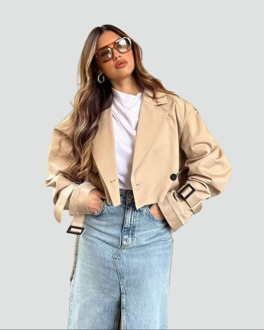 Trench Corto de Mujer con Solapas y Corte Moderno