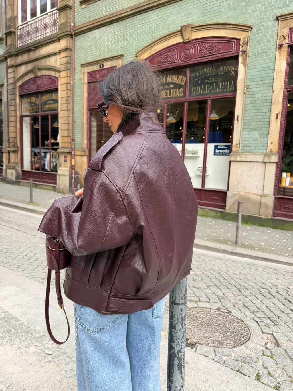 Chaqueta Valeria Estructurada Burdeos™
