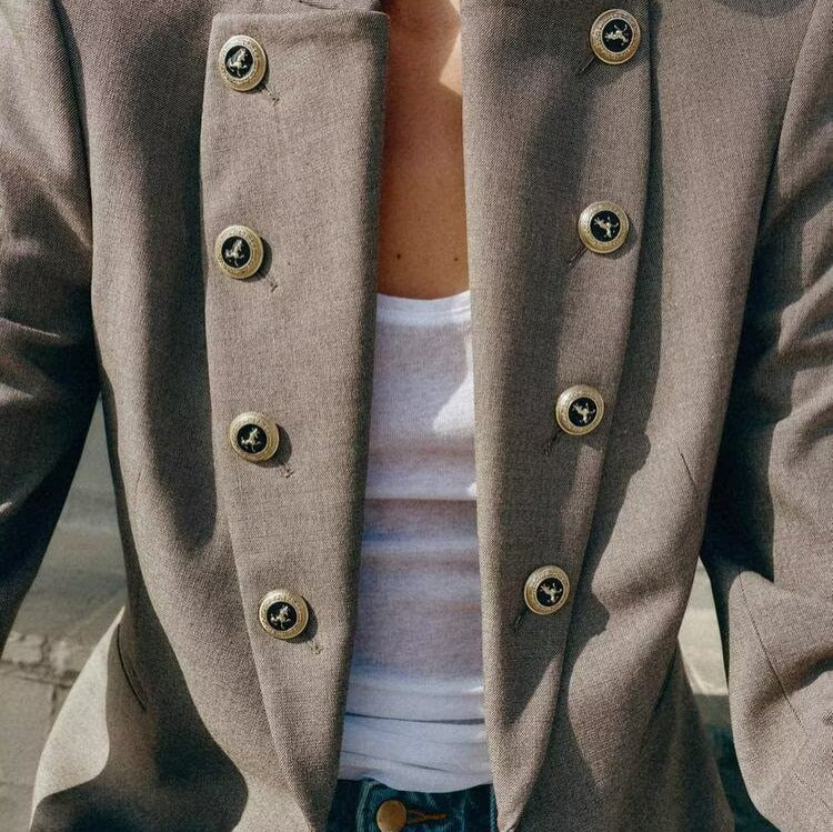 Blazer Militar para Mujer | Chaqueta Corta Entallada con Botones Dorados