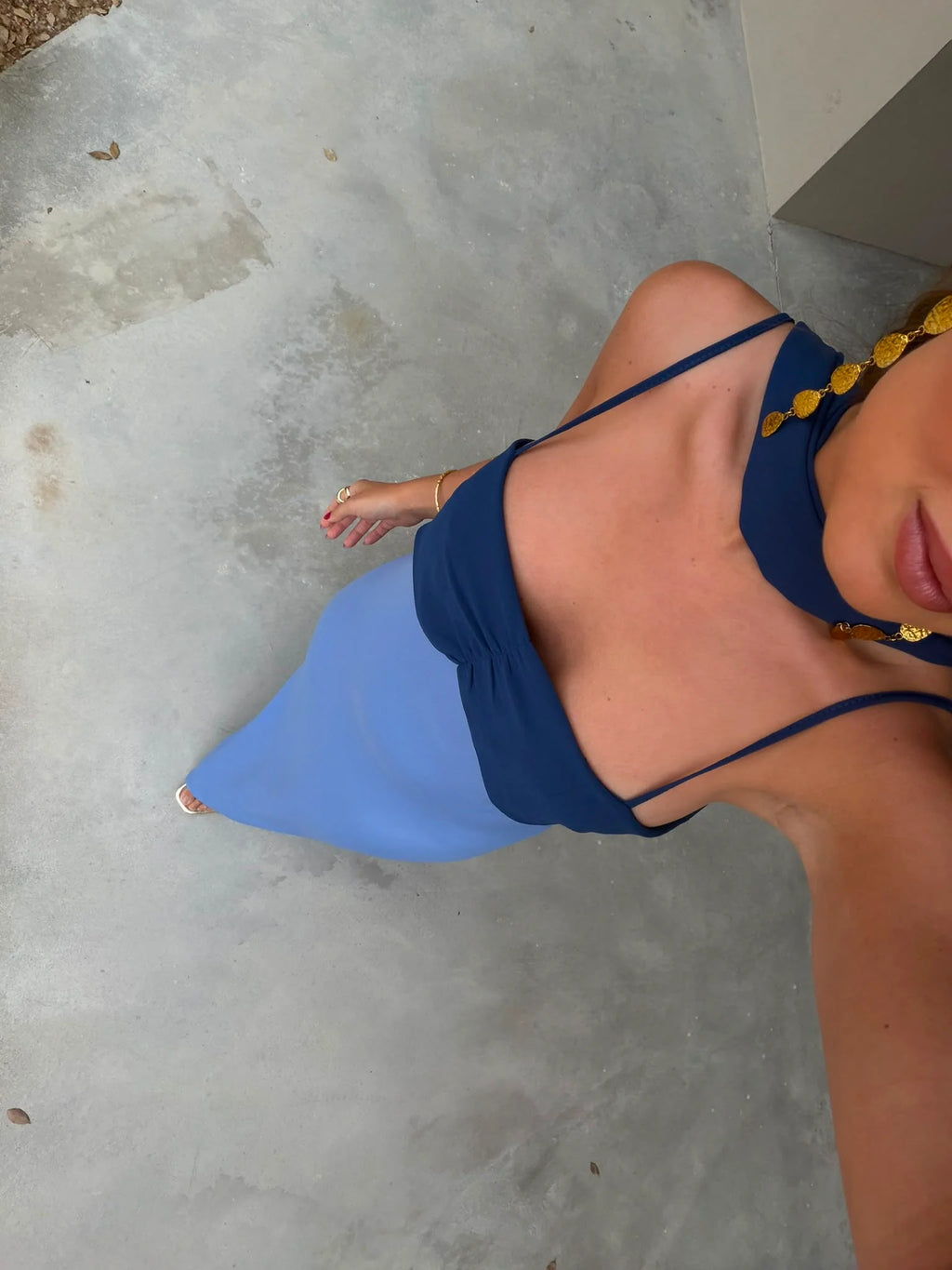 Vestido Zahara en azul — Edición limitada
