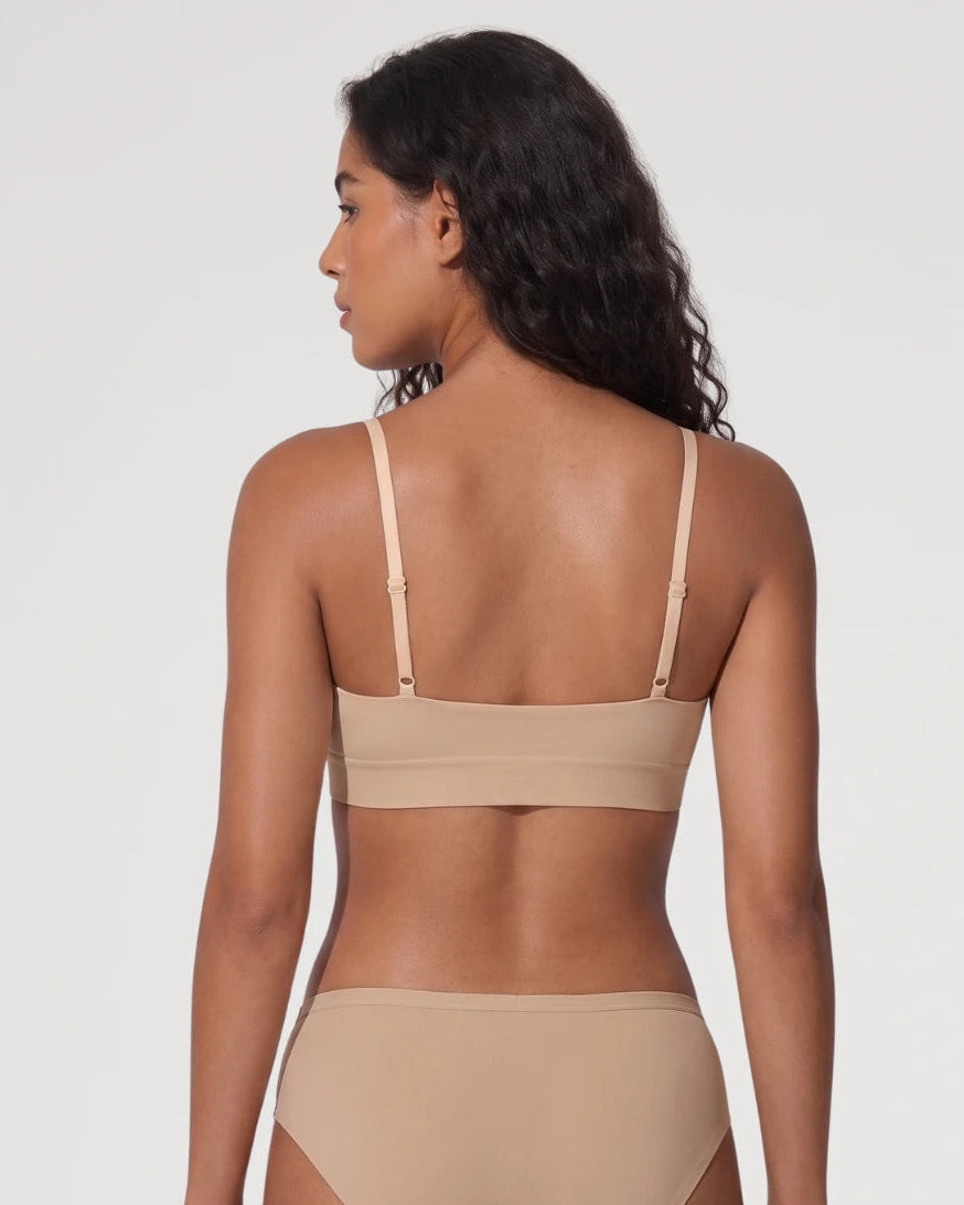 Bralette Sin Costuras Sin Relleno con Escote Redondo - Aura Barcelona