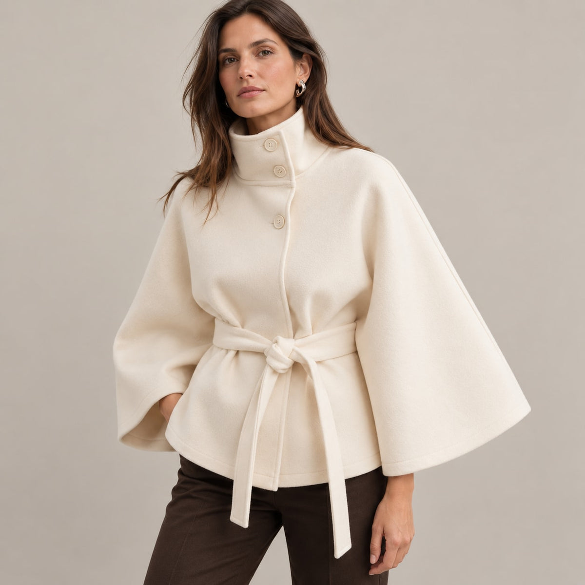 Abrigo Capa para Mujer | Capa de Paño con Cuello Alto y Cinturón