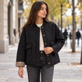Chaqueta Acolchada Corta para Mujer | Guateada con Botones y Forro de Leopardo