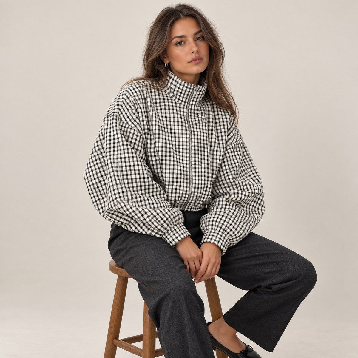 Chaqueta Bomber de Cuadros para Mujer | Oversize Crop de Manga Larga
