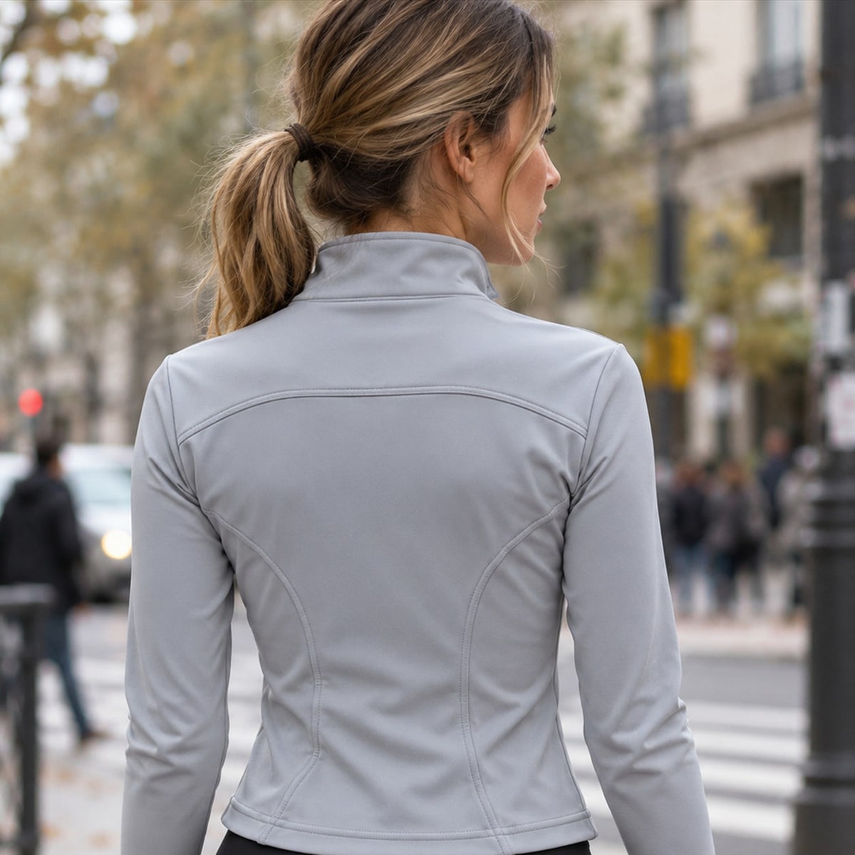 Chaqueta Deportiva Entallada para Mujer | Cortavientos Ligero de Secado Rápido