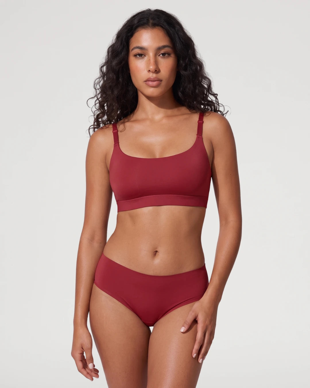 Bralette Sin Costuras Sin Relleno con Escote Redondo - Aura Barcelona