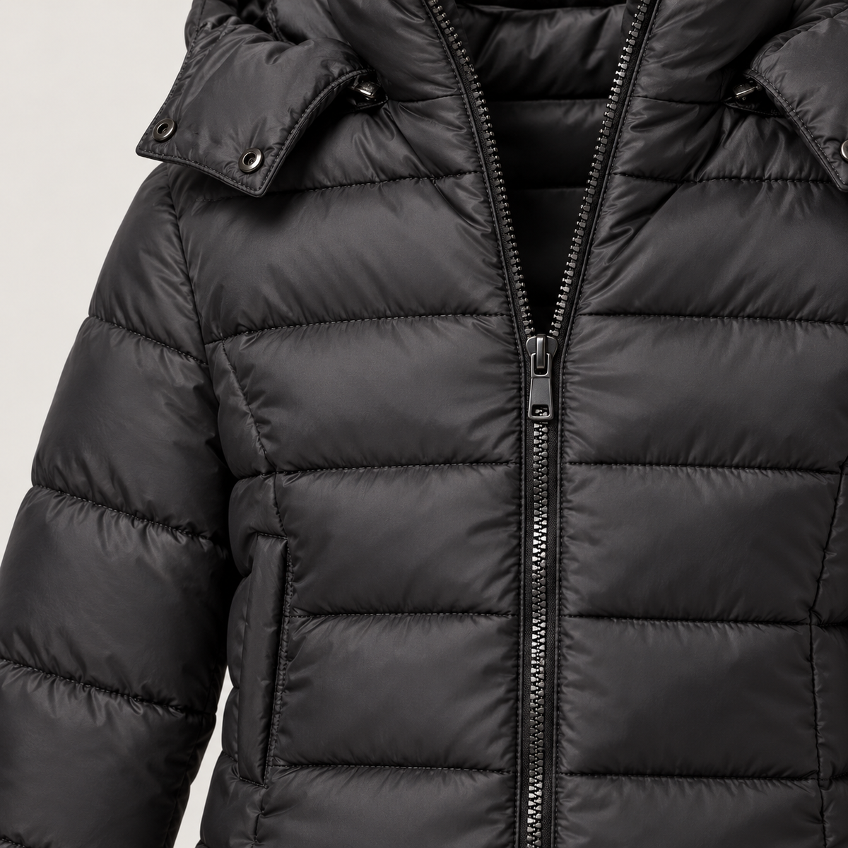 Parka Acolchada con Capucha para Mujer | Chaquetón Entallado de Invierno Midi