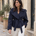 Trench Corto Cruzado para Mujer | Chaquetón de Hombros Anchos con Cordón